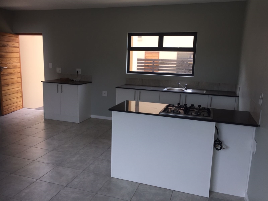 To Let 2 Bedroom Property for Rent in Kidds Beach Eastern Cape